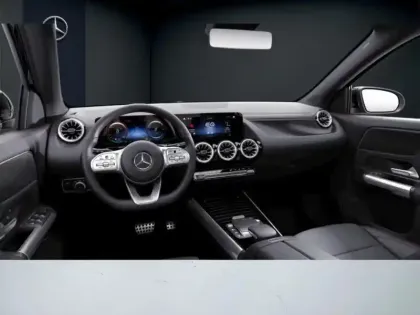 Photo 9 Mercedes EQA 350 4MATIC AMG Line