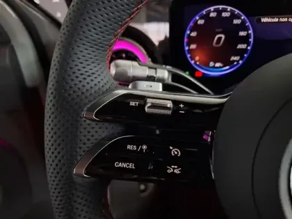 Photo 16 Mercedes GLB 250+ avec technologie EQ Limit