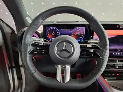 Photo 15 Mercedes GLB 250+ avec technologie EQ Limit