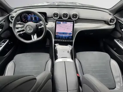 Photo 12 Mercedes Classe C  300 e Hybrid EQ Berli