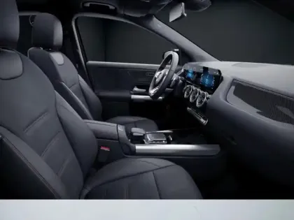 Photo 21 Mercedes GLA 200 AMG Line