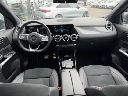 Photo 48 Mercedes GLA 200 AMG Line
