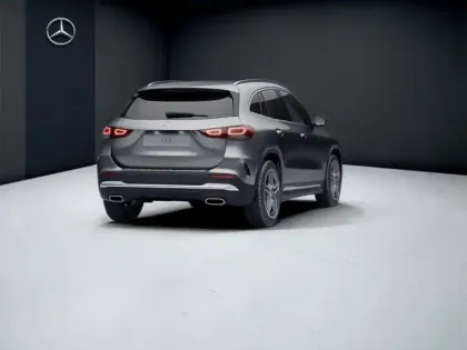 Photo 29 Mercedes GLA 200 AMG Line
