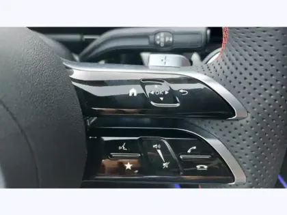 Photo 13 Mercedes EQA 250+