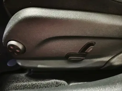 Photo 13 Mercedes Classe C  220 d 4MATIC Berline 