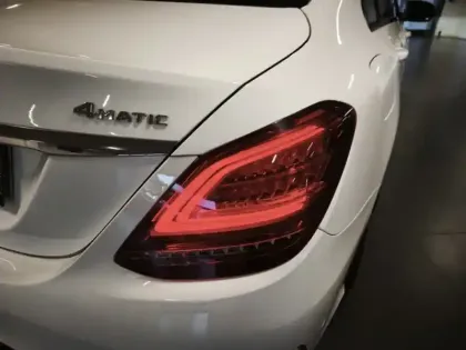 Photo 18 Mercedes Classe C  220 d 4MATIC Berline 