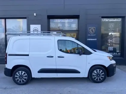 Photo 24 Peugeot Partner III BLUEHDI 100 S&S 650KG STAND ASPHALT