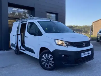 Photo 19 Peugeot Partner III BLUEHDI 100 S&S 650KG STAND ASPHALT