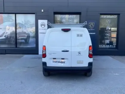 Photo 26 Peugeot Partner III BLUEHDI 100 S&S 650KG STAND ASPHALT