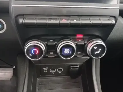 Photo 21 Renault Zoé E-TECH ELECTRIQUE R110 - 22B Equilibre