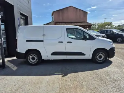 Photo 19 Citroën Berlingo Van III XL 950kg BlueHDi 100 S&S BVM Driver
