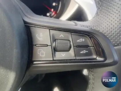 Photo 18 Alfa Romeo Giulia  2.2 Diesel 160ch Veloce AT8