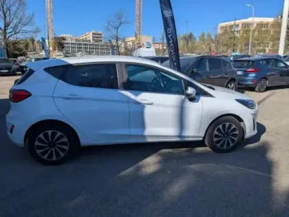 Photo 6 Ford Fiesta Gén. V Ph2 Titanium Business 5