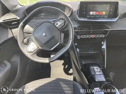 Photo 7 Peugeot 208  e- 136ch Style