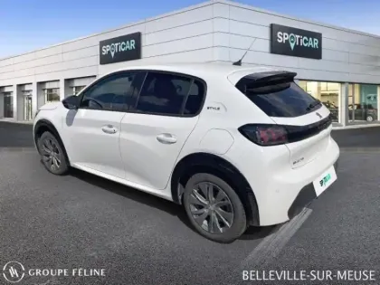 Photo 6 Peugeot 208  e- 136ch Style