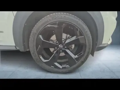 Photo 8 Nissan Juke  1.6 Hybrid 143ch Première Edition 2022.5