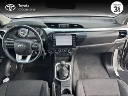 Photo 7 Toyota Hilux  2.8 D-4D X-Tra Cabine Légende 4WD RC21