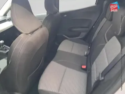 Photo 10 Renault Clio Gén. V (BJA) Ph1 NG Evolution 5