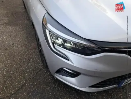 Photo 12 Renault Clio Gén. V (BJA) Ph1 NG Evolution 5