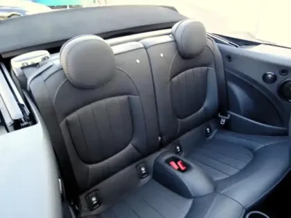 Photo 10 Mini Mini Cabrio Cooper 136ch Edition Resolute Plus BVA7