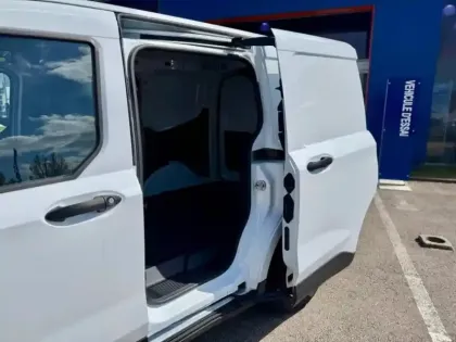 Photo 11 Ford Transit Courier  1.0 EcoBoost 125ch Trend DCT7