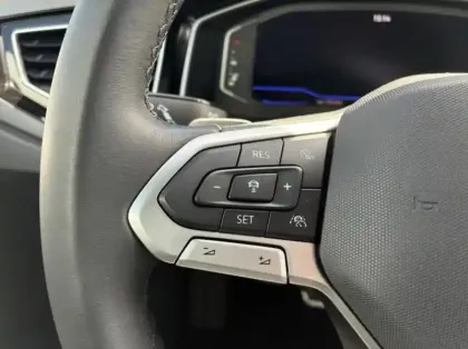 Photo 12 Volkswagen Taigo Gén. I Ph1 R-Line 5