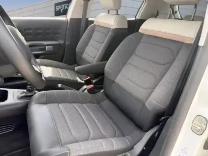 Photo 8 Citroën C3  1.2 PureTech 110ch S&S Shine 120-123g