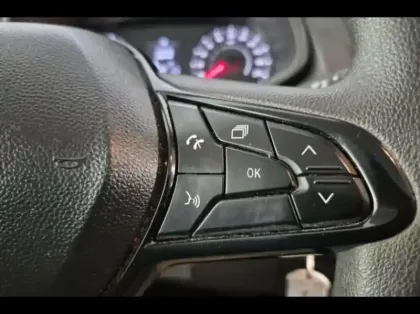 Photo 11 Renault Trafic Gén. III (F82) Ph3 Confort 4