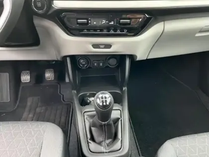 Photo 10 Suzuki Swift Gén. V Ph1 Privilège 5