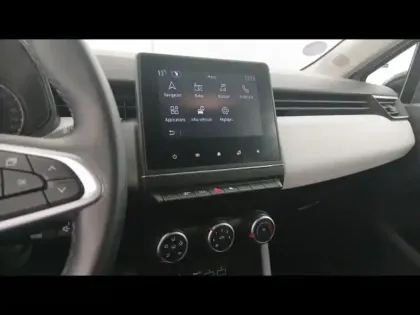 Photo 13 Renault Clio Gén. V (BJA) Ph1 NG Evolution 5