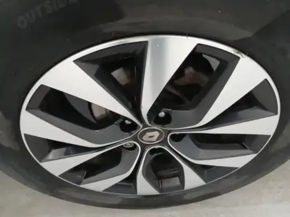 Photo 9 Renault Arkana Gén. I (LJL) Ph1 Zen 5