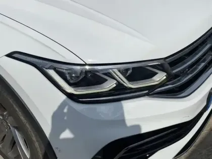 Photo 14 Volkswagen Tiguan Gén. II Ph2 R-Line Exclusive 5