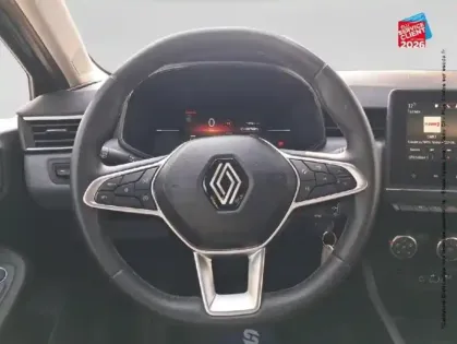 Photo 11 Renault Clio Gén. V (BJA) Ph1 NG Evolution 5