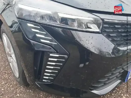 Photo 12 Renault Clio Gén. V (BJA) Ph1 NG Evolution 5