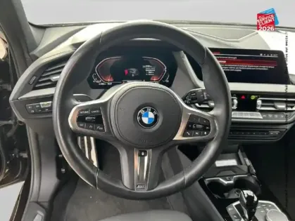 Photo 11 BMW Serie 1 Gén. III (F40) Ph2 M Sport 5