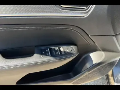 Photo 10 Renault Arkana  1.6 E-Tech hybride 145ch Techno -22