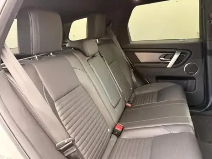 Photo 12 Land rover Discovery Sport  P270e PHEV 269ch Dynamic SE