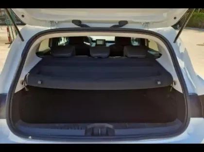 Photo 11 Renault Clio Gén. V (BJA) Ph1 NG Evolution 5