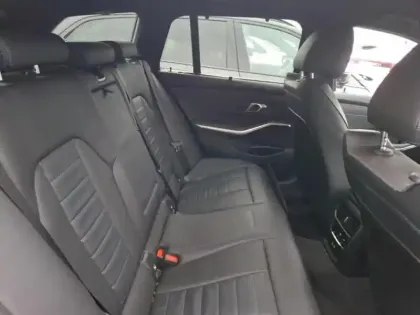 Photo 6 BMW Serie 3 Série 3 Touring 330eA 292ch M Sport