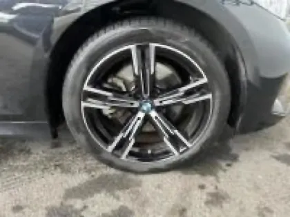 Photo 20 BMW Serie 3 Série 3 Touring 330eA 292ch M Sport