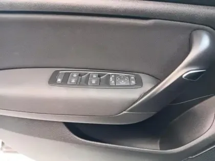 Photo 13 Renault Megane Gén. IV (KFB) Ph2 NG Evolution 5