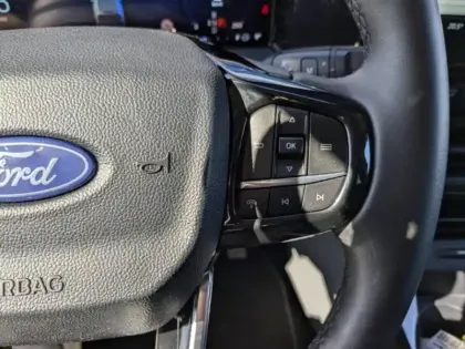 Photo 10 Ford Custom Gén. II Ph1 Sport 1