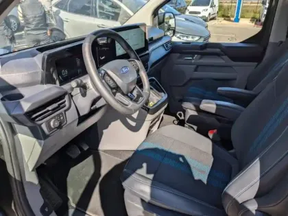 Photo 7 Ford Custom Gén. II Ph1 Sport 1