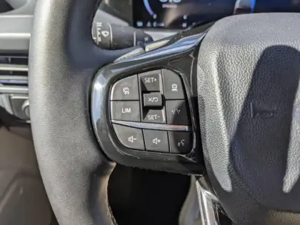 Photo 9 Ford Custom Gén. II Ph1 Sport 1