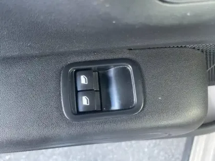 Photo 10 Citroën C3  1.2 PureTech 83ch S&S YOU!