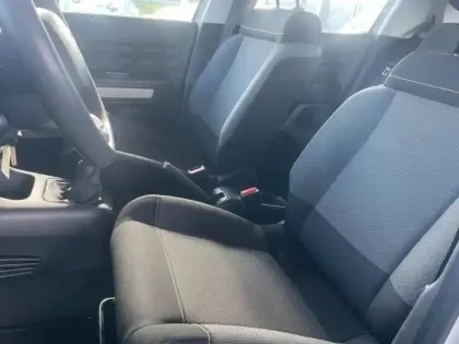 Photo 8 Citroën C3  1.2 PureTech 83ch S&S YOU!