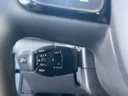 Photo 12 Citroën C3  1.2 PureTech 83ch S&S YOU!