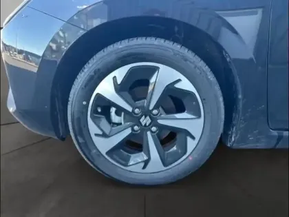 Photo 14 Suzuki Swift Gén. V Ph1 Pack 5