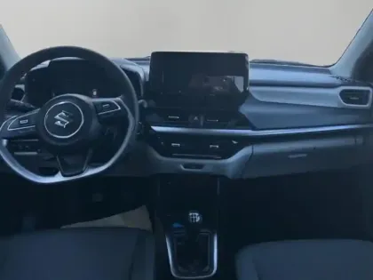 Photo 8 Suzuki Swift Gén. V Ph1 Pack 5