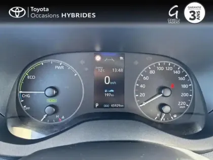 Photo 13 Toyota Yaris  116h Dynamic 5p MC24